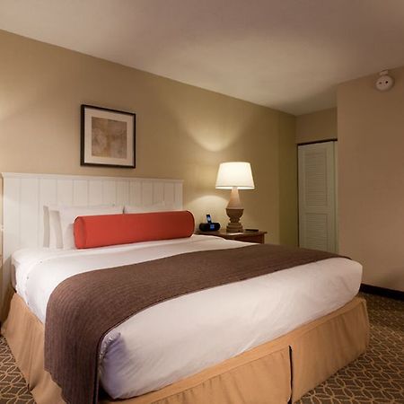 The Westport Inn, An Ascend Hotel Collection Member Oda fotoğraf