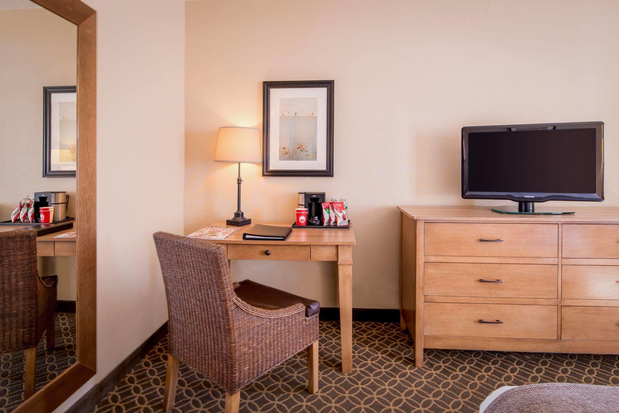 The Westport Inn, An Ascend Hotel Collection Member Dış mekan fotoğraf
