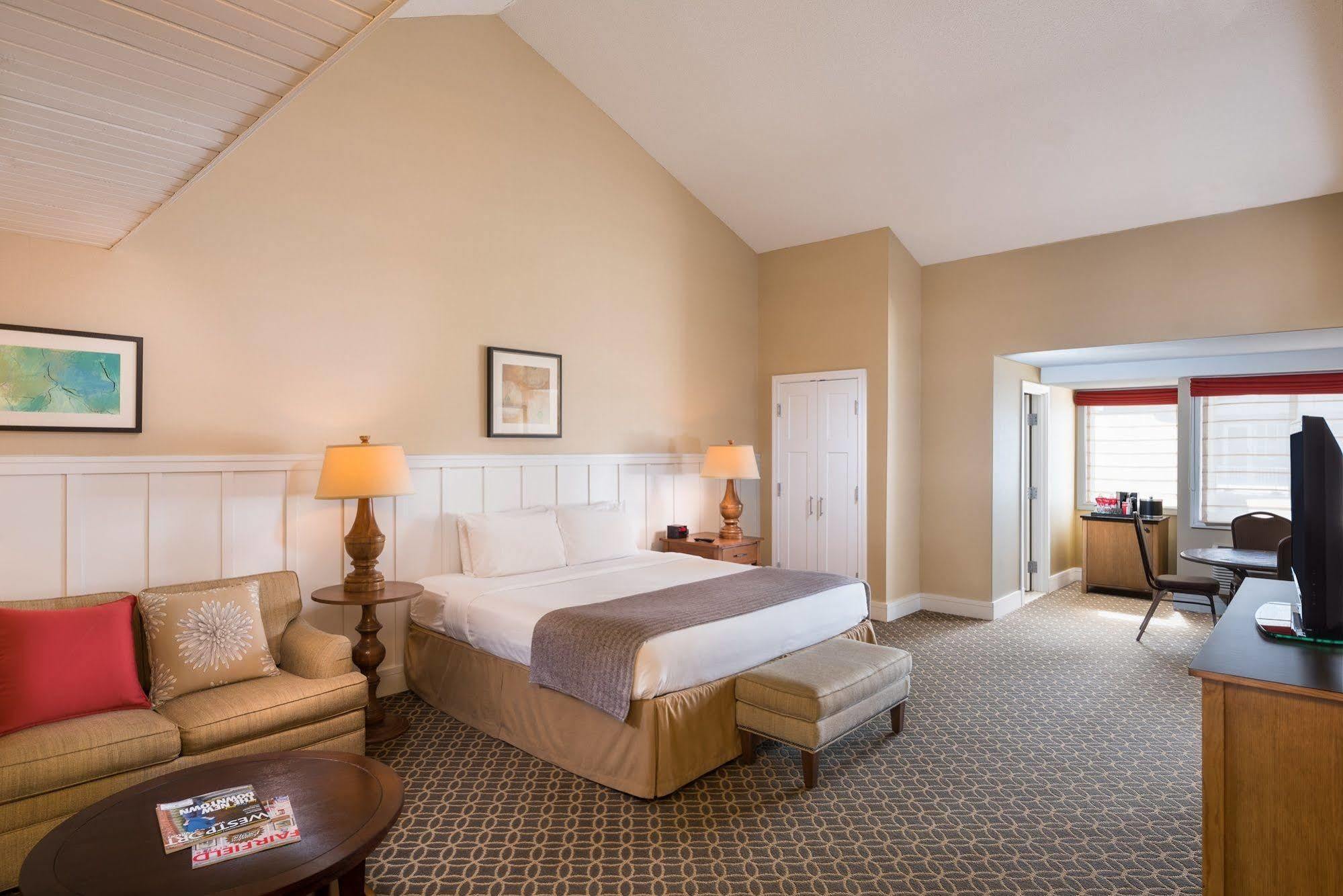 The Westport Inn, An Ascend Hotel Collection Member Dış mekan fotoğraf